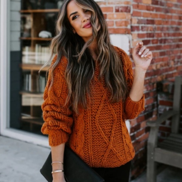 HILDA Cable Knit Sweater - Picture 8 of 8